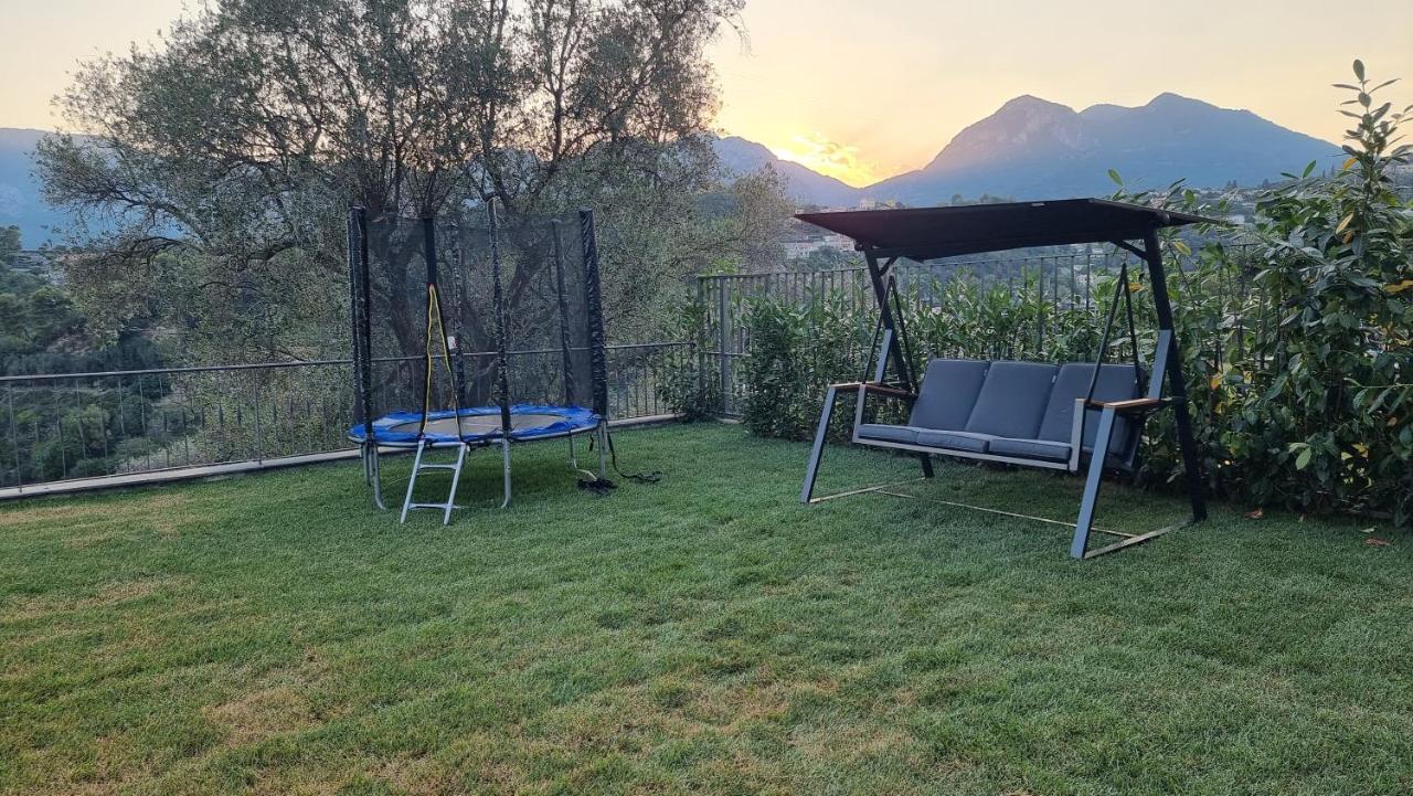 Jolie Maison Au Calme Mentone Esterno foto