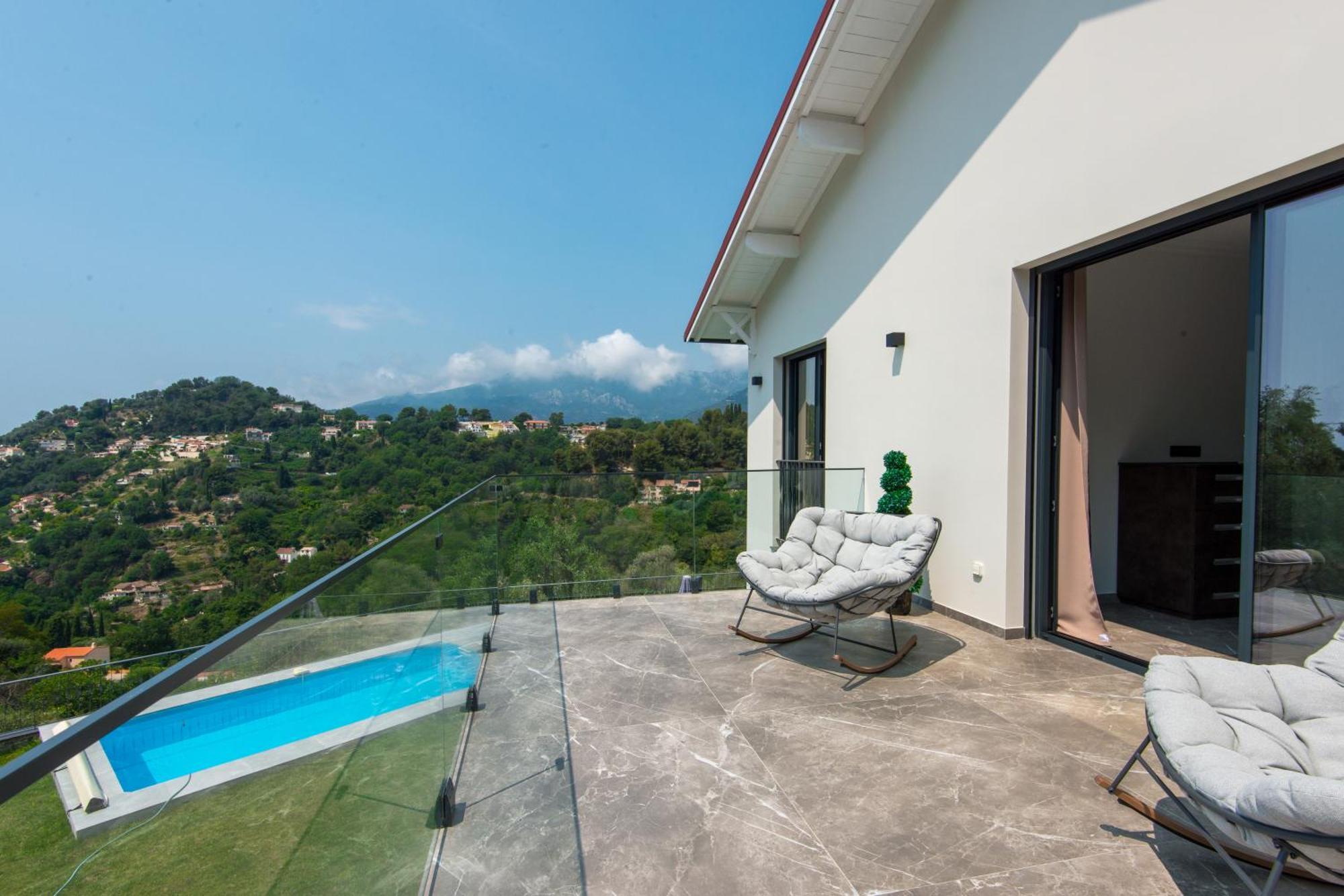Jolie Maison Au Calme Mentone Esterno foto